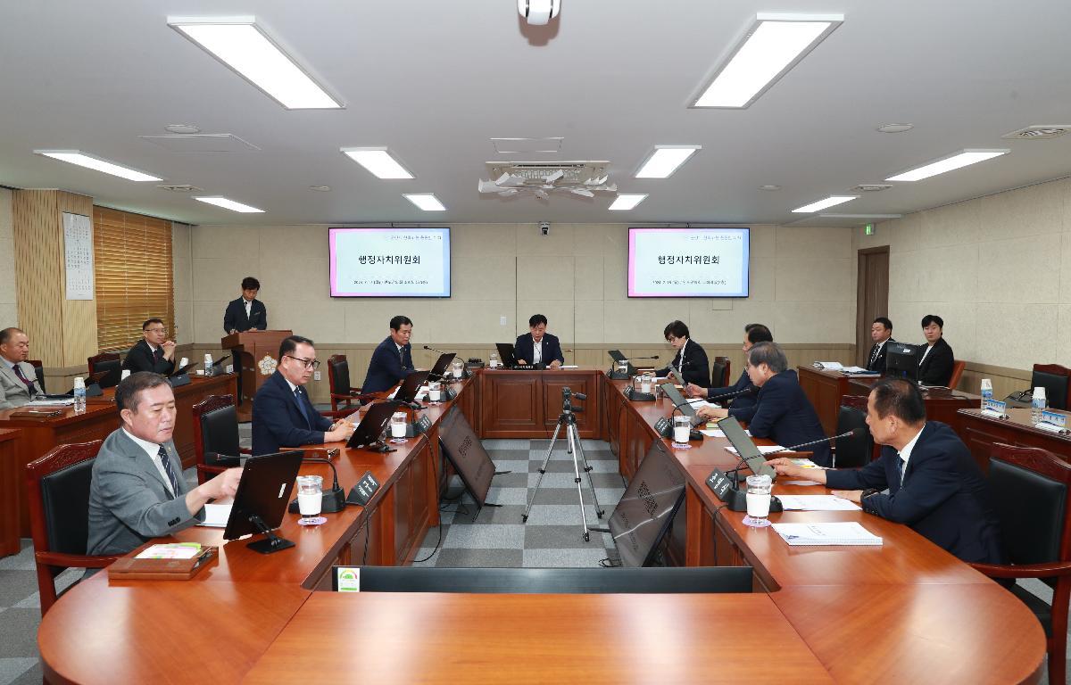 제322회 완도군의회 임시회(군정 주요업무 추진실적 보고) 첨부이미지 : AC4I6238.JPG