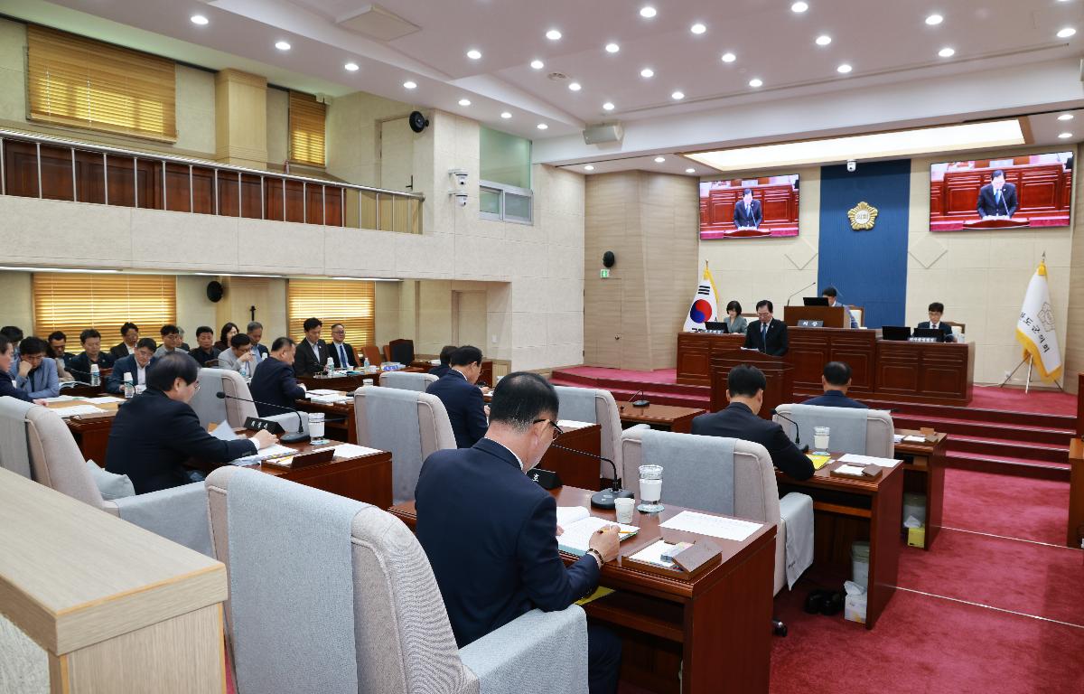 제333회 임시회 군정 질문 및 답변 첨부이미지 : 1U7A8769.JPG