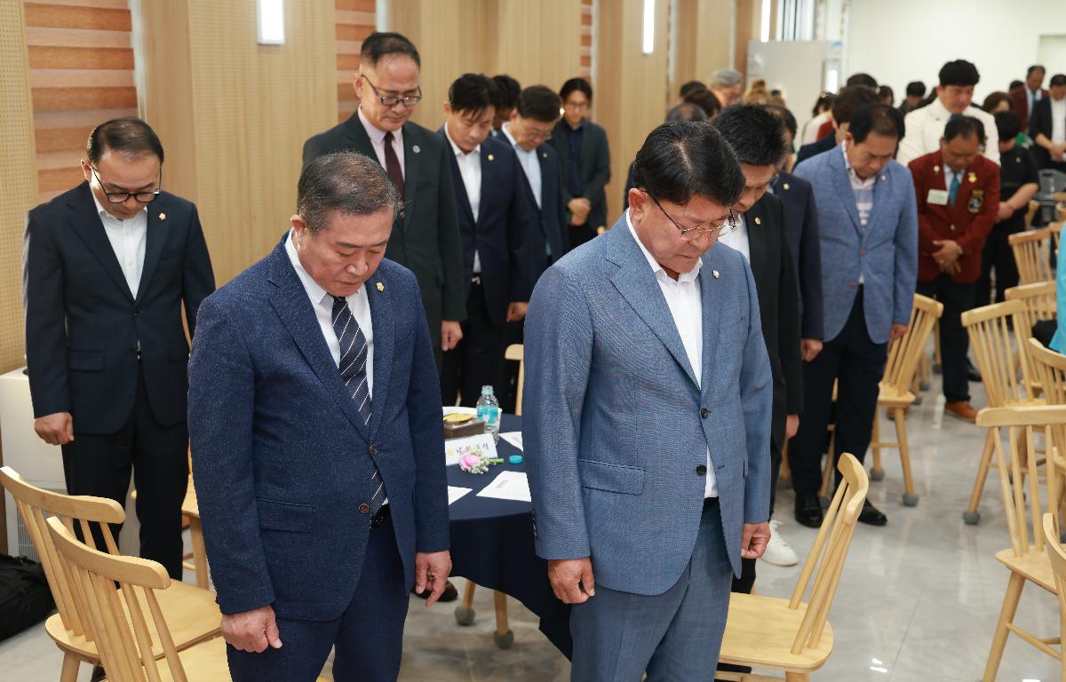완도청해로타리클럽 회장단 이.취임식 첨부이미지 : 1U7A7435.JPG