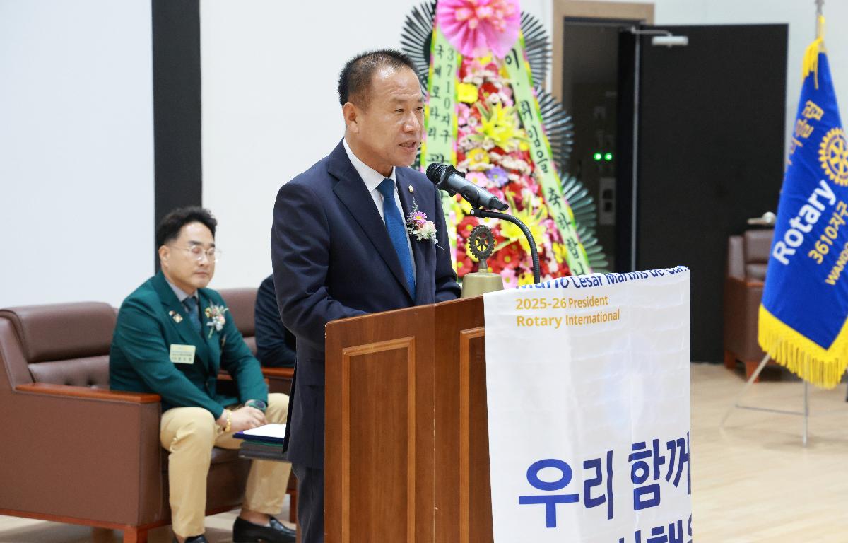 완도로타리클럽 회장 이.취임식 첨부이미지 : 1U7A6623.JPG