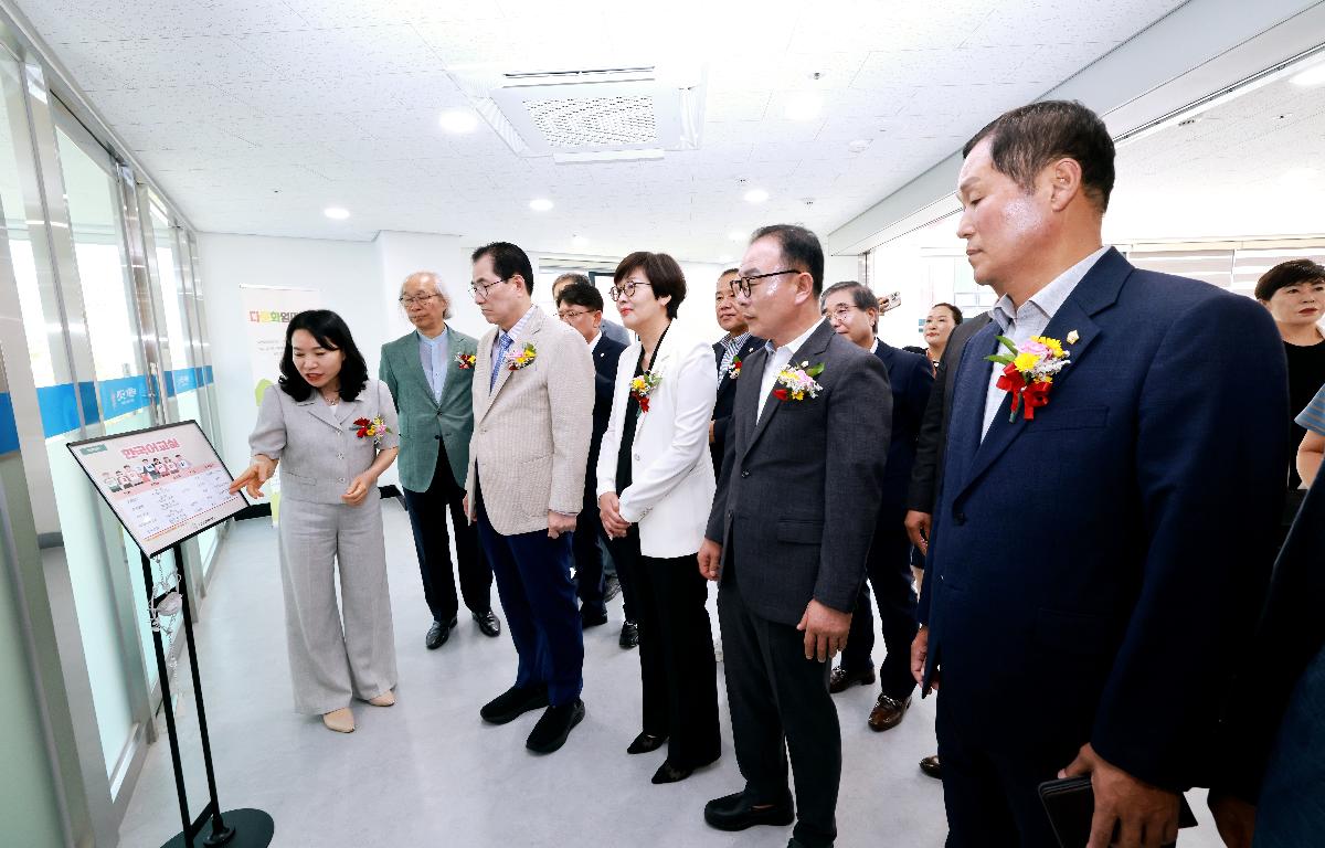 완도군 가족센터 개관식 첨부이미지 : 1U7A0173.JPG