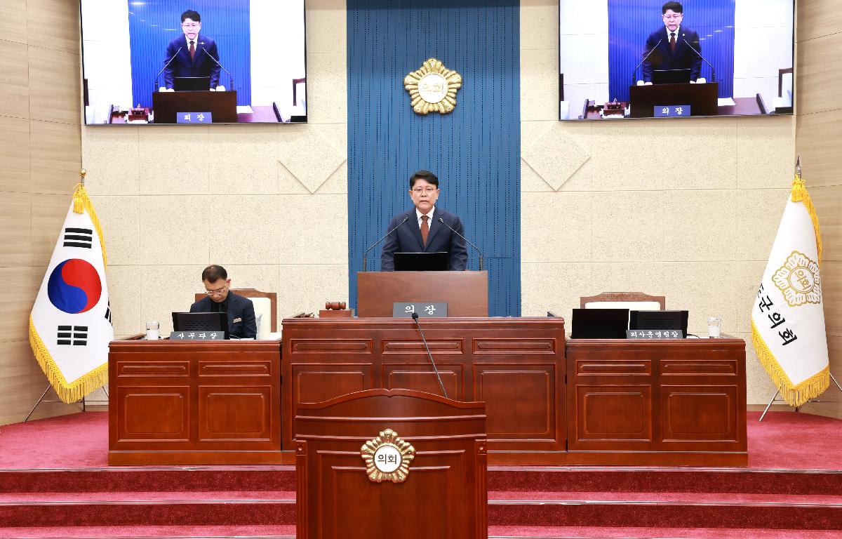 제329회 임시회(부의안건심의) 첨부이미지 : 1U7A7204.JPG